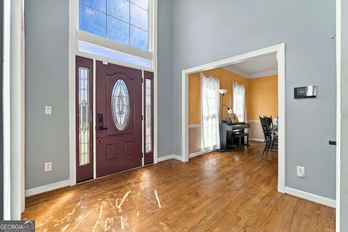 4 bedroom, 3.5 bathroom, 2,952 sq ft single family residence for sale at 5503 Mountain View Pass, Stone Mountain, GA 30087 — photo 4