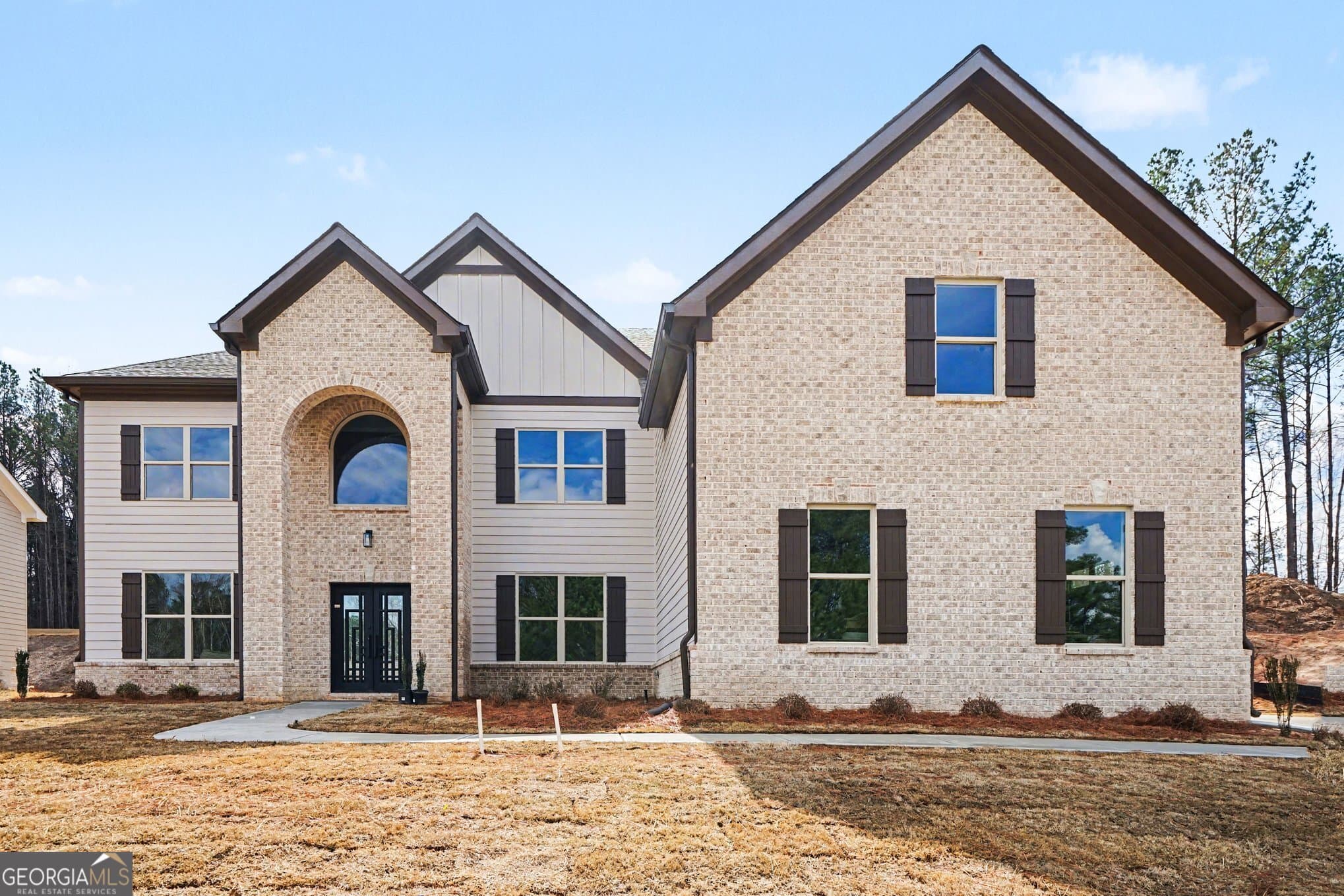4 bedroom, 4.5 bathroom, 3,628 sq ft single family residence for sale at 4457 Meadowwood Drive, Loganville, GA 30052 — photo 2