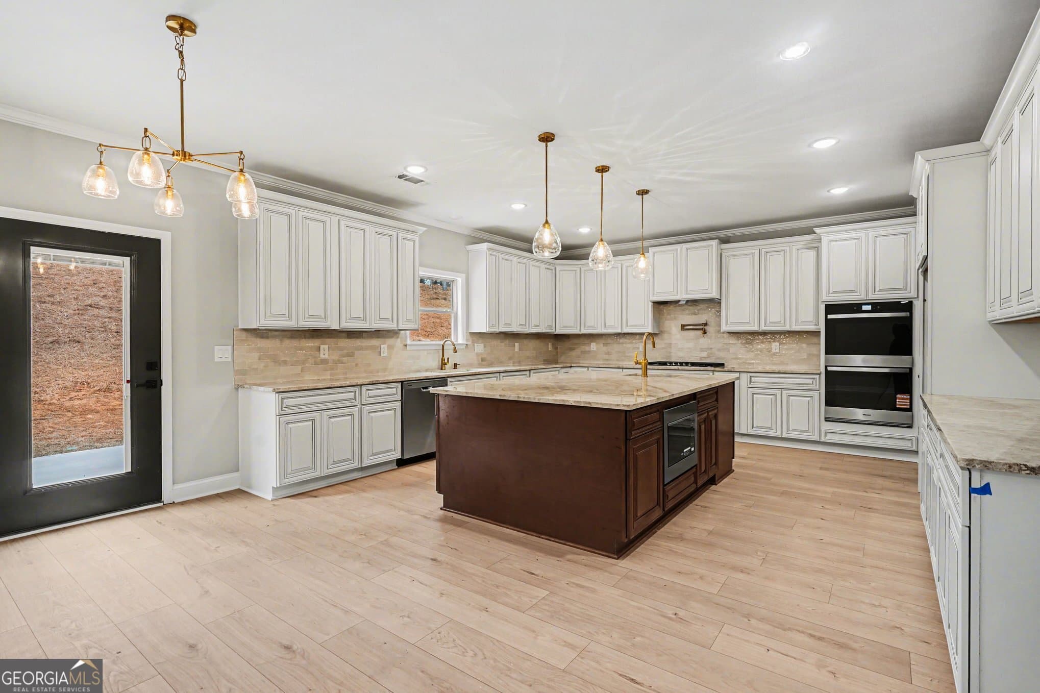 4 bedroom, 4.5 bathroom, 3,628 sq ft single family residence for sale at 4457 Meadowwood Drive, Loganville, GA 30052 — photo 9