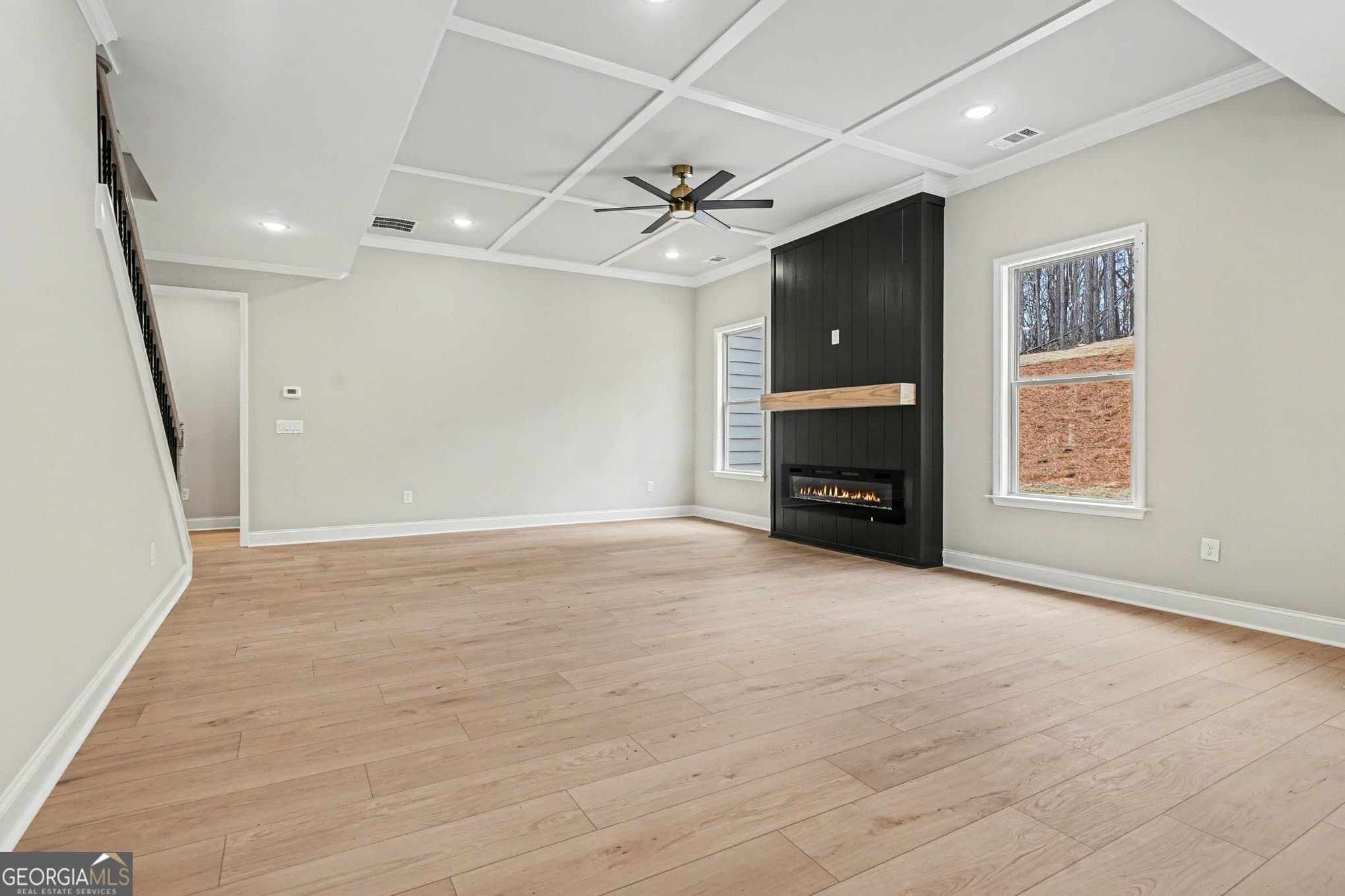 4 bedroom, 4.5 bathroom, 3,628 sq ft single family residence for sale at 4457 Meadowwood Drive, Loganville, GA 30052 — photo 10