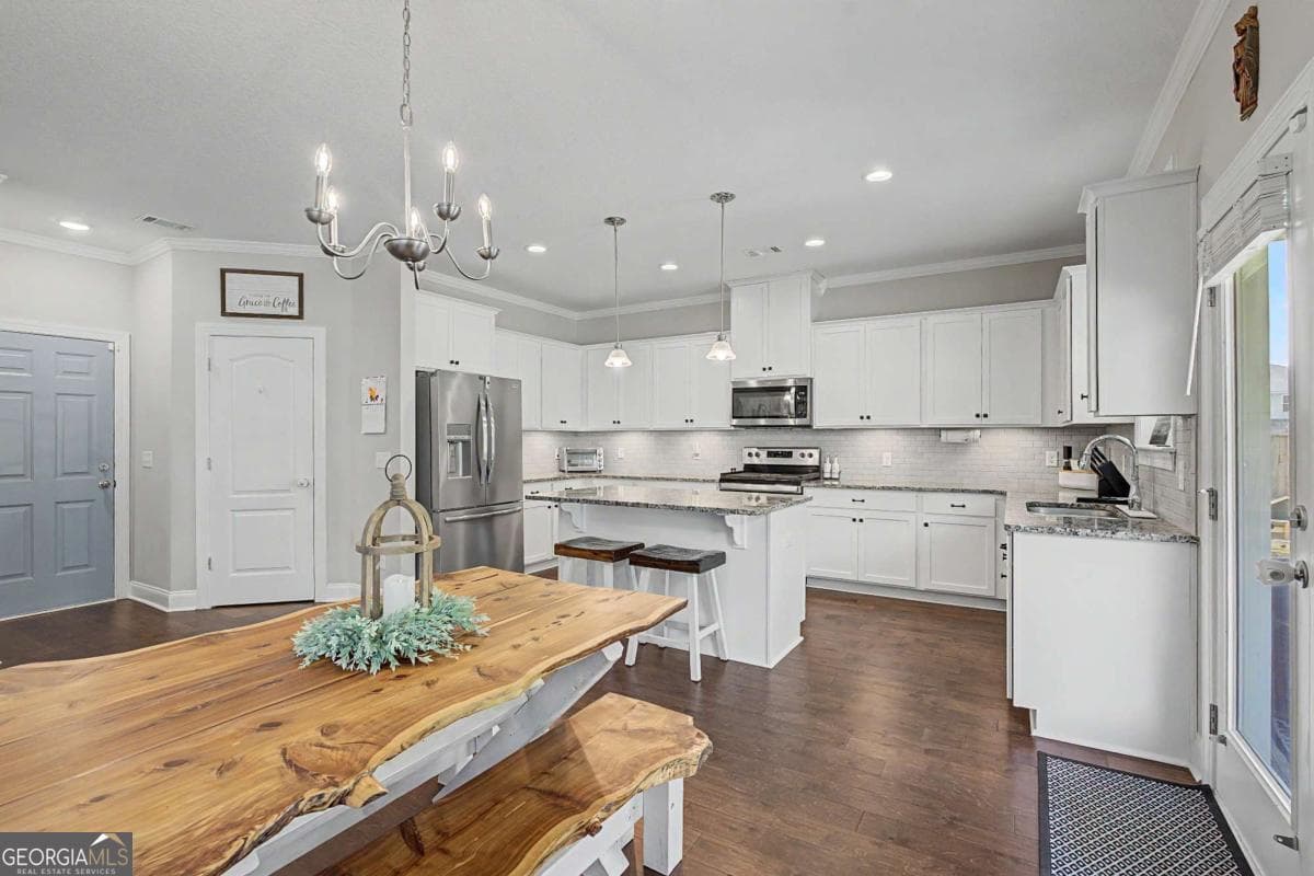 5 bedroom, 3 bathroom, 3,450 sq ft single family residence for sale at 122 Bellevue Boulevard, Guyton, GA 31312 — photo 10