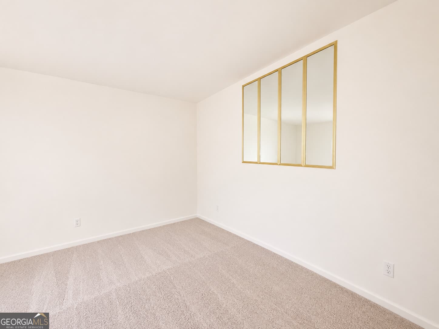 4 bedroom, 2.5 bathroom, 1,870 sq ft single family residence for rent at 125 N Chesapeake Bay Drive, Locust Grove, GA 30248 for $2,450 a month — photo 7