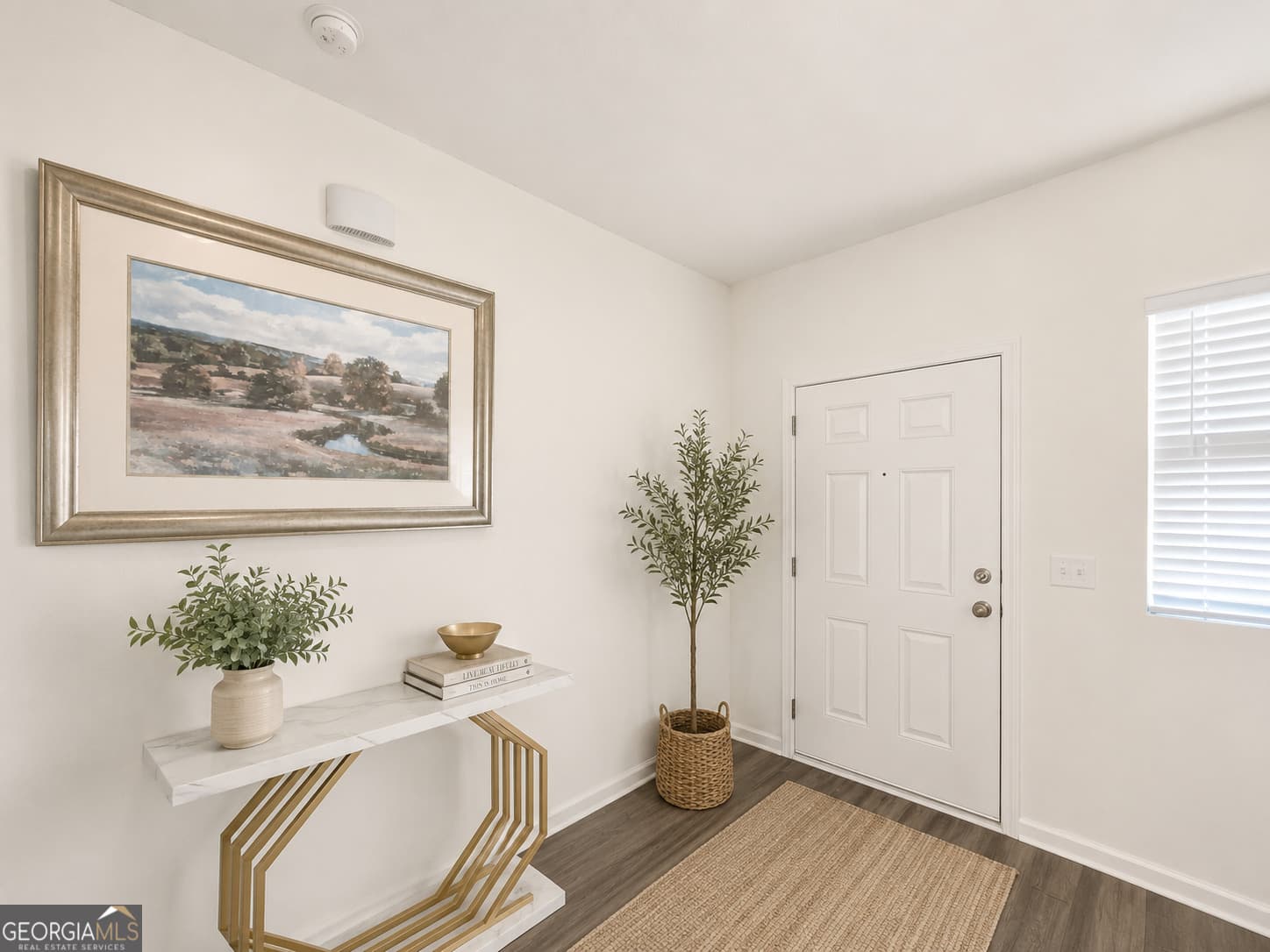 4 bedroom, 2.5 bathroom, 1,870 sq ft single family residence for rent at 125 N Chesapeake Bay Drive, Locust Grove, GA 30248 for $2,450 a month — photo 4