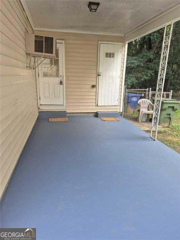 3 bedroom, 1 bathroom, 1,632 sq ft single family residence for rent at 1995 Phillips Drive, Atlanta, GA 30315 for $1,690 a month — photo 3