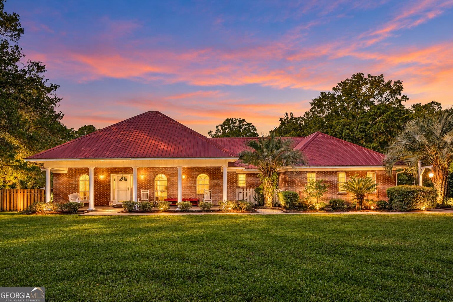 3 bedroom, 2.5 bathroom, 1,902 sq ft single family residence for sale at 480 Mallett Street, Folkston, GA 31537