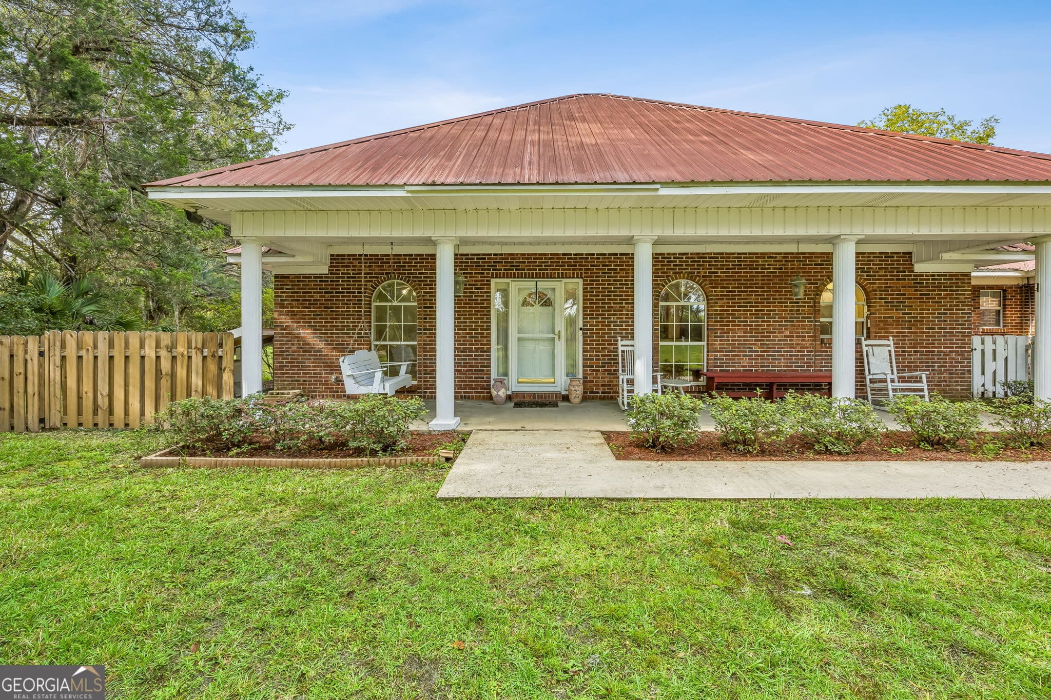 3 bedroom, 2.5 bathroom, 1,902 sq ft single family residence for sale at 480 Mallett Street, Folkston, GA 31537 — photo 8