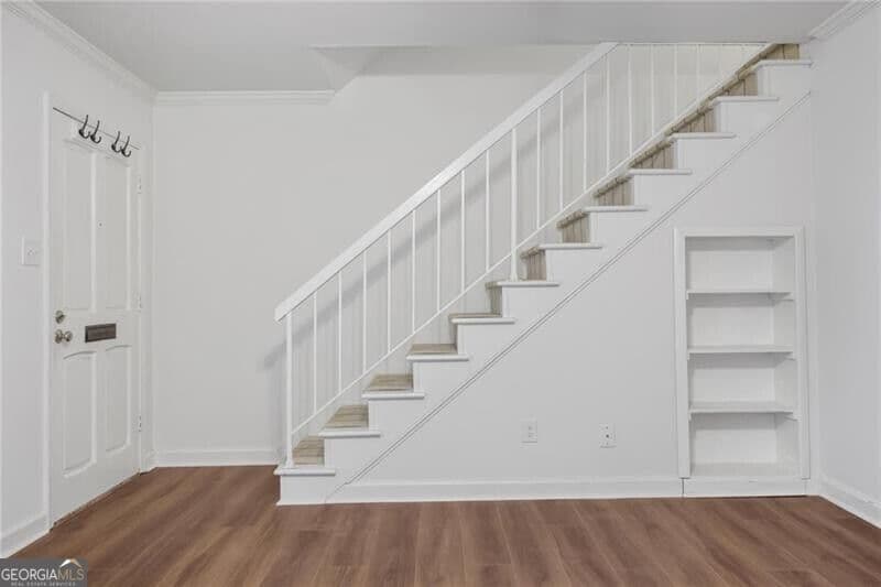 2 bedroom, 1.5 bathroom, 1,100 sq ft townhouse for sale at 122 Woodmere Square, Atlanta, GA 30327 — photo 10