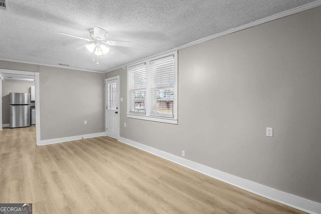 3 bedroom, 1 bathroom single family residence for sale at 373 S Main Street, Pembroke, GA 31321 — photo 6