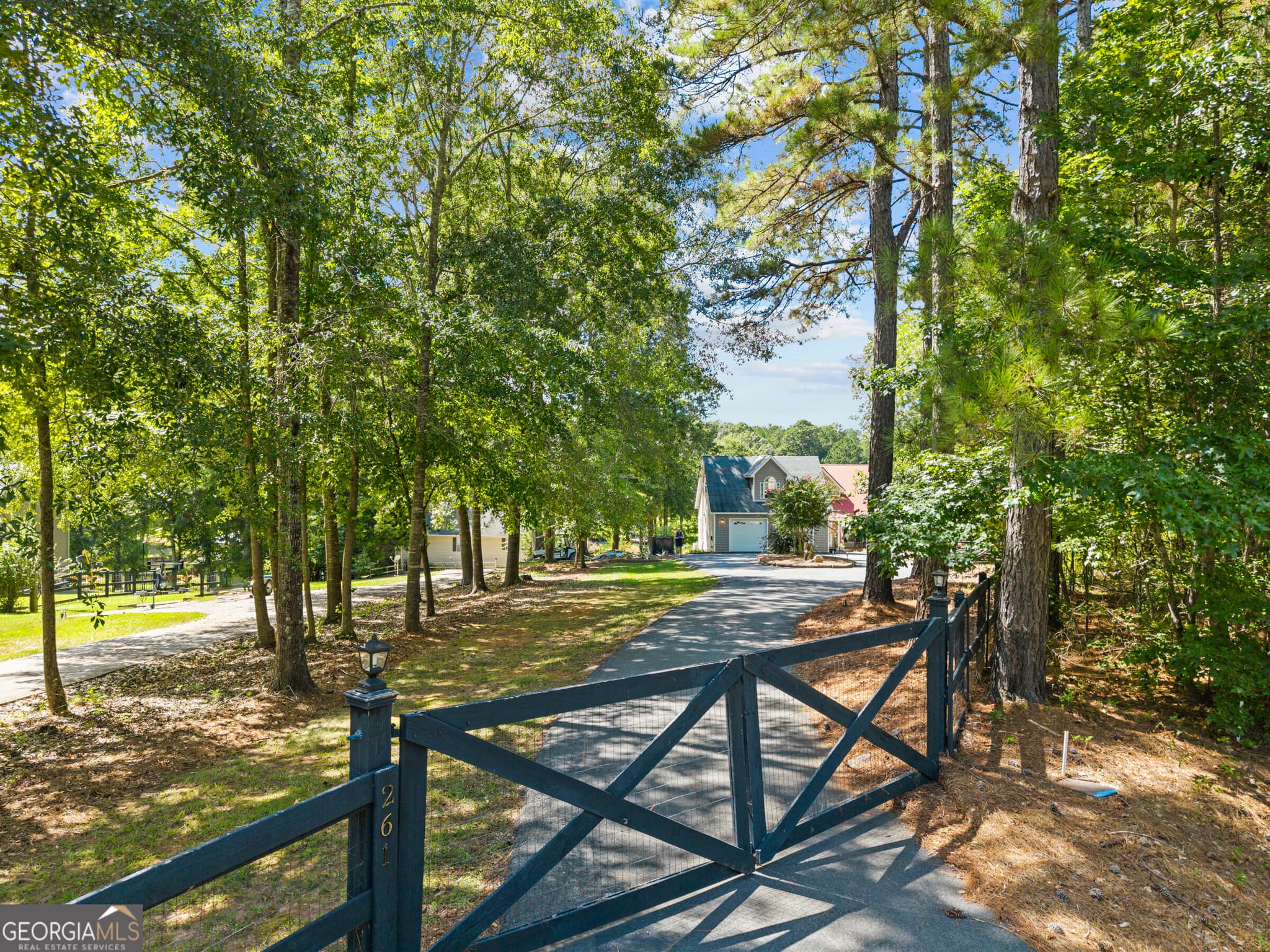 4 bedroom, 4.5 bathroom, 3,107 sq ft single family residence for sale at 261 Dogwood Drive, Sparta, GA 31087 — photo 7