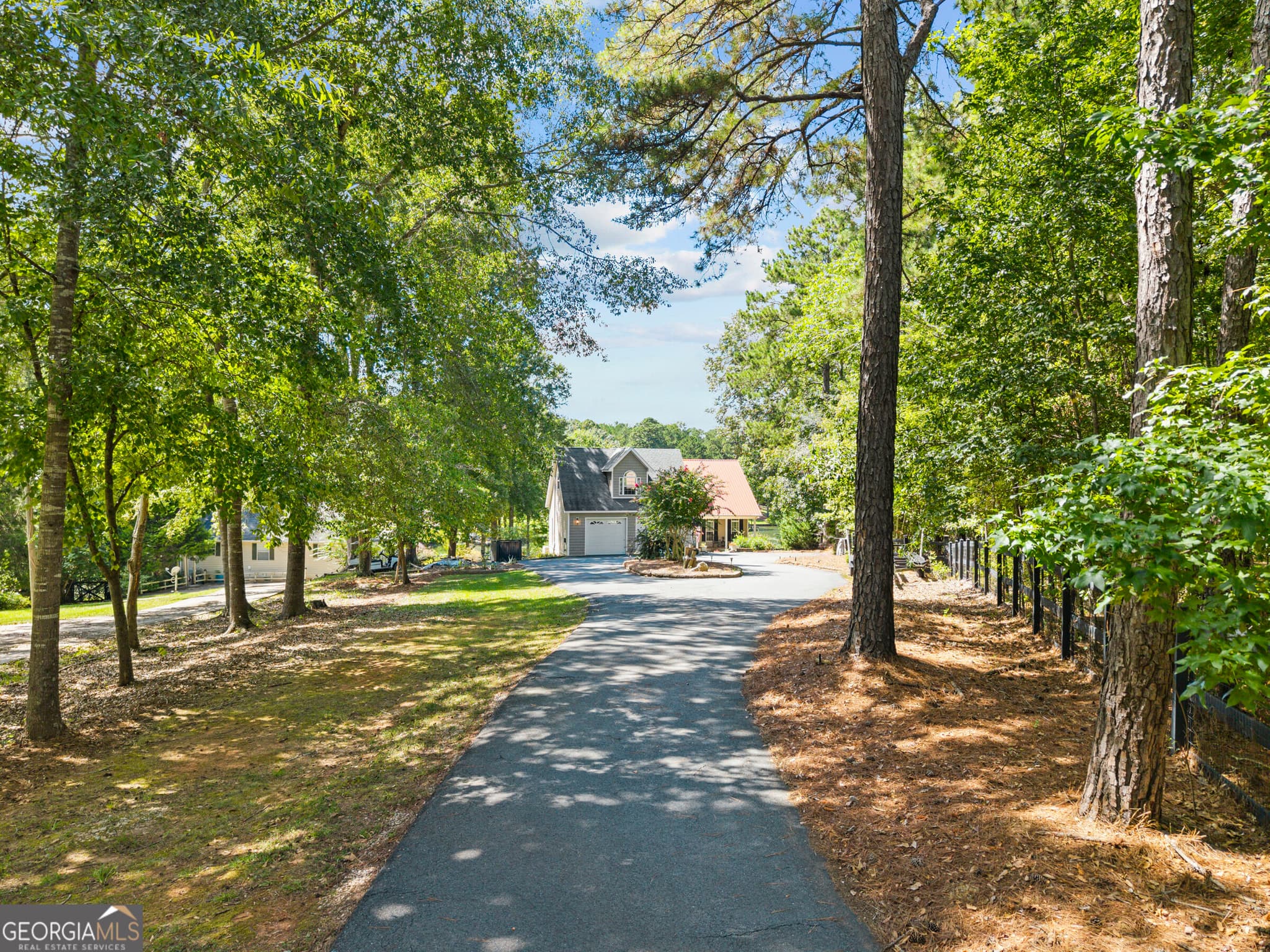 4 bedroom, 4.5 bathroom, 3,107 sq ft single family residence for sale at 261 Dogwood Drive, Sparta, GA 31087 — photo 8