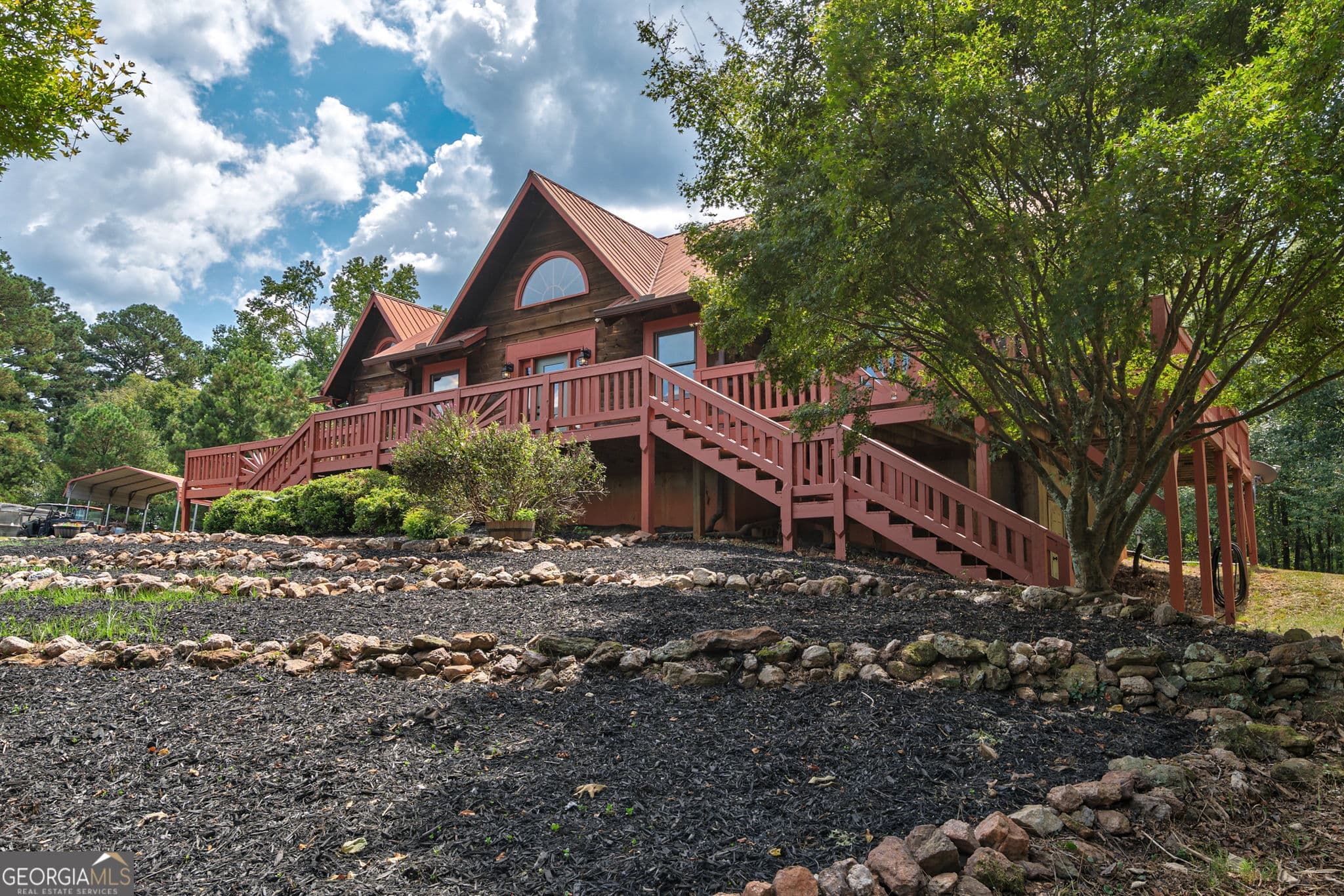 4 bedroom, 3.5 bathroom, 2,582 sq ft farm for sale at 1545 Booger Hill Road, Danielsville, GA 30633 — photo 2