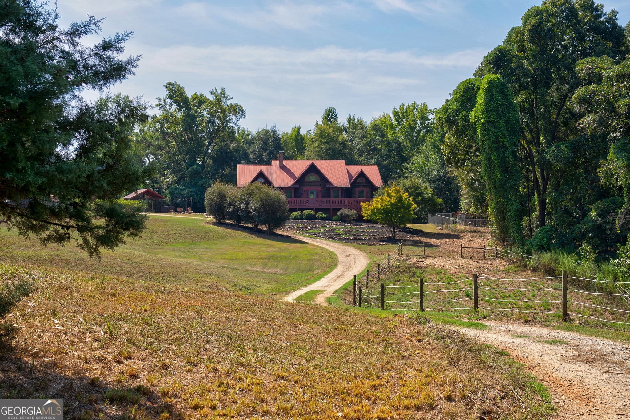 4 bedroom, 3.5 bathroom, 2,582 sq ft farm for sale at 1545 Booger Hill Road, Danielsville, GA 30633 — photo 3