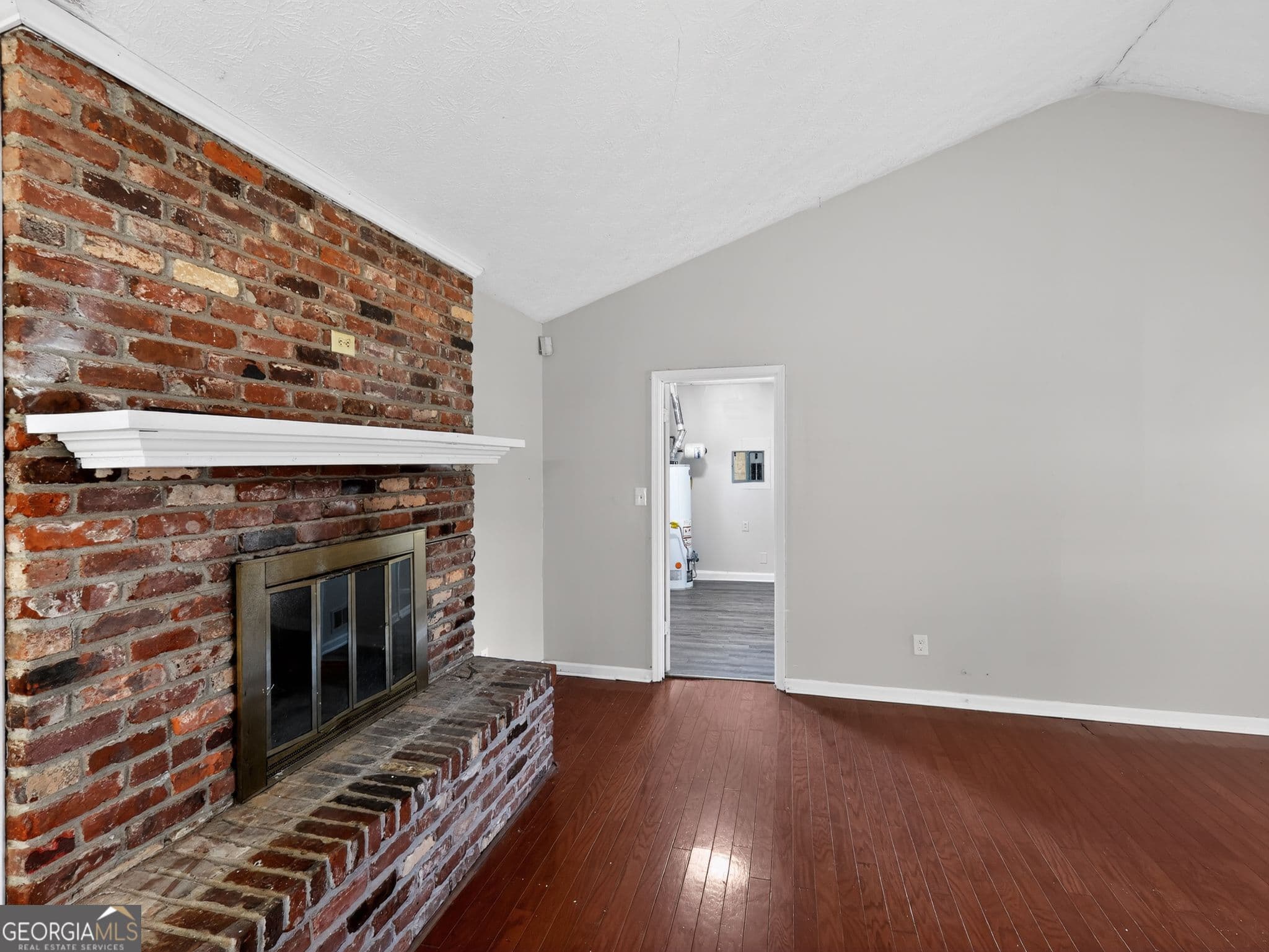 3 bedroom, 2 bathroom, 1,612 sq ft single family residence for sale at 556 Roy Huie Road, Riverdale, GA 30274 — photo 7