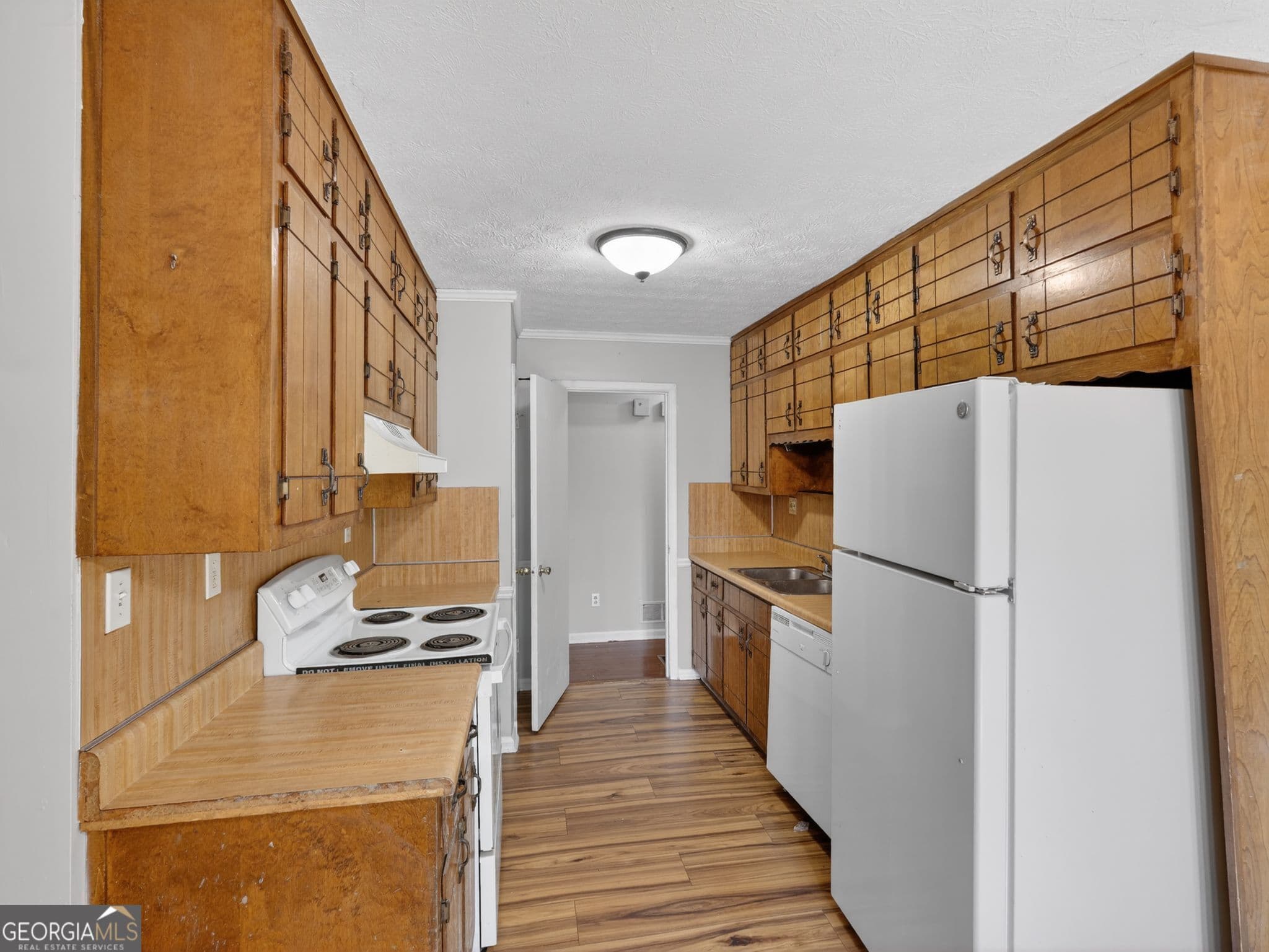 3 bedroom, 2 bathroom, 1,612 sq ft single family residence for sale at 556 Roy Huie Road, Riverdale, GA 30274 — photo 10
