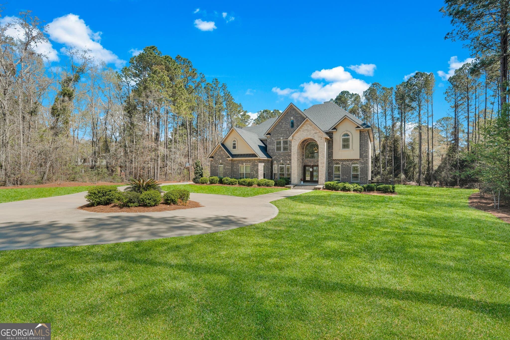5 bedroom, 4.5 bathroom, 3,656 sq ft single family residence for sale at 1212 Plantation Circle, Statesboro, GA 30458 — photo 3