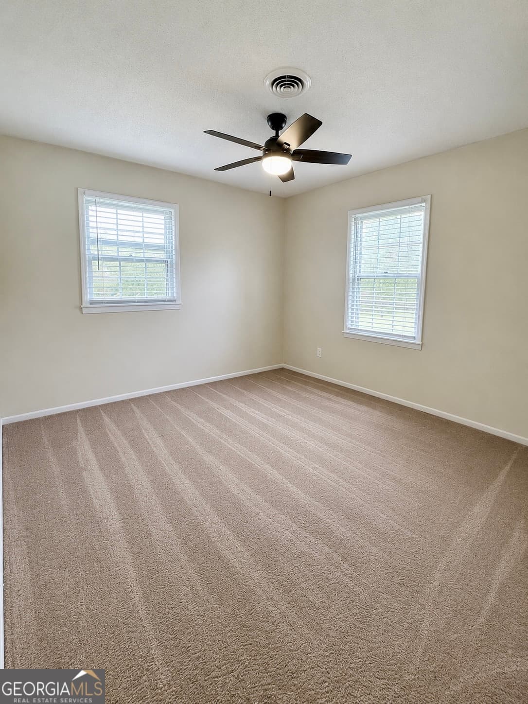 3 bedroom, 2 bathroom, 1,498 sq ft single family residence for sale at 1808 Rossway Drive, Vidalia, GA 30474 — photo 8