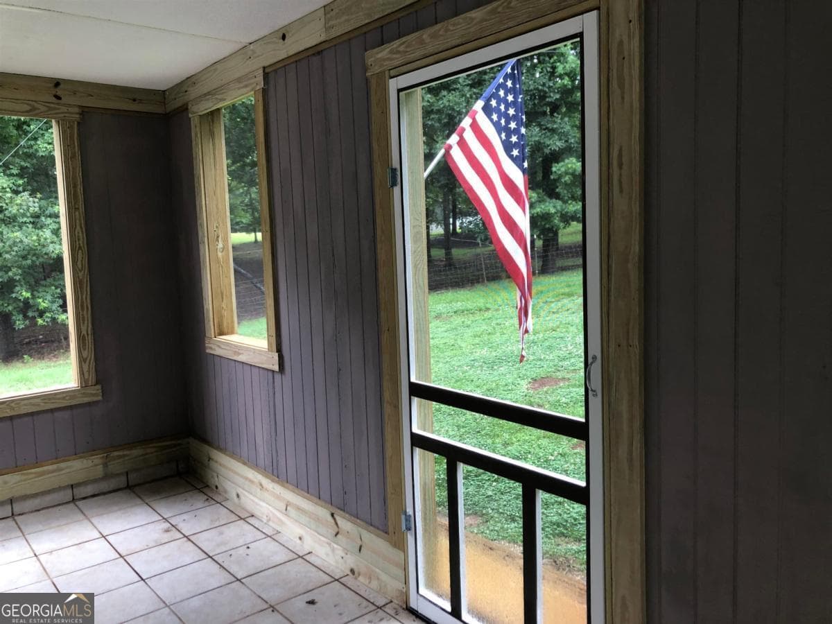 3 bedroom, 2 bathroom single family residence for sale at 177 Denham Road, Eatonton, GA 31024 — photo 2