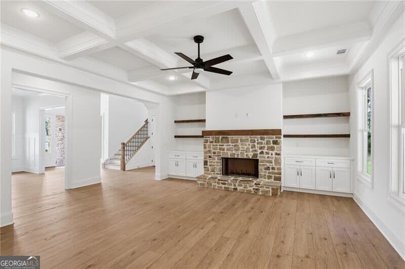5 bedroom, 5 bathroom, 3,592 sq ft single family residence for sale at 3149 Spinnakers Reach View, Marietta, GA 30064 — photo 5