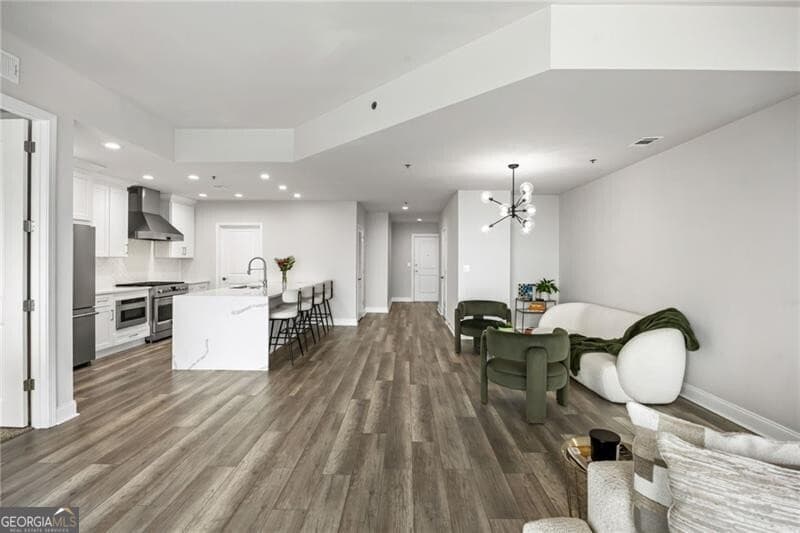2 bedroom, 3 bathroom, 2,152 sq ft condominium for sale at 270 17th Streets 3604, Atlanta, GA 30363 — photo 9