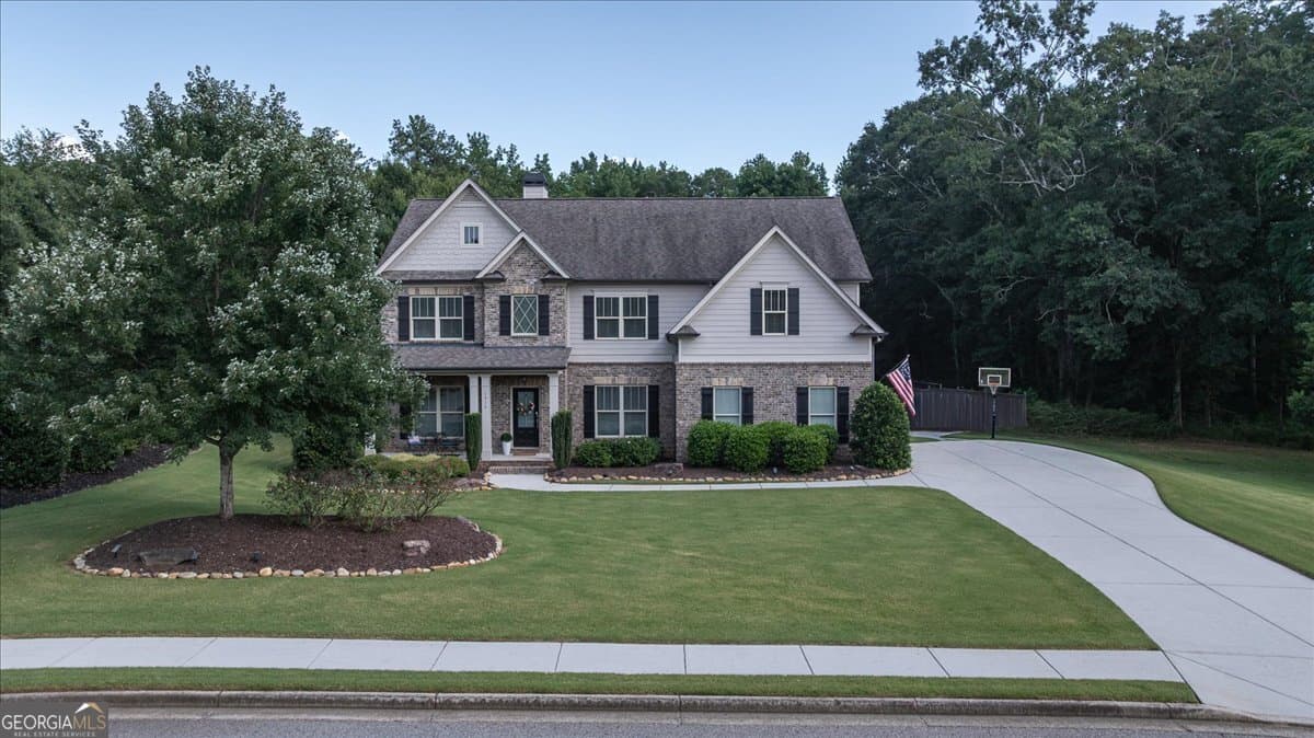 5 bedroom, 3 bathroom, 3,083 sq ft single family residence for sale at 1517 Grove Brook Lane, Watkinsville, GA 30677