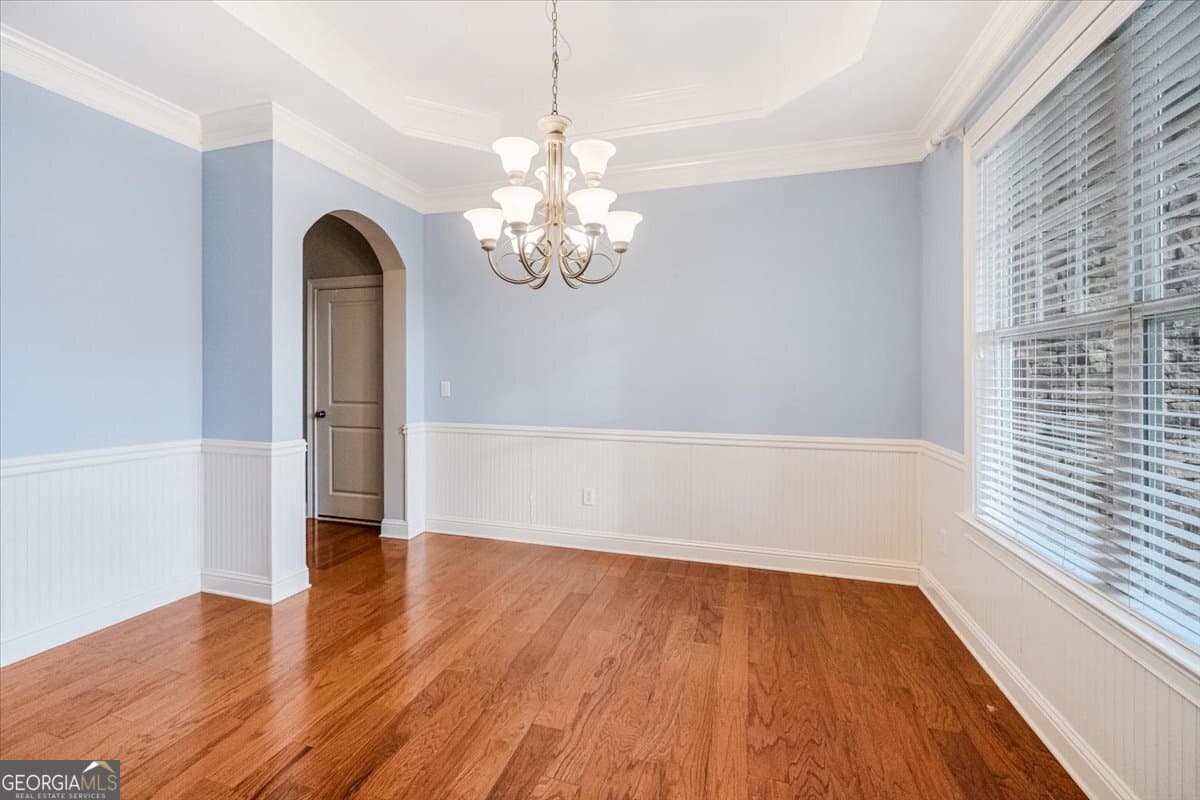 2 bedroom, 2 bathroom, 1,960 sq ft single family residence for sale at 1067 Creekwood Circle, Madison, GA 30650 — photo 5