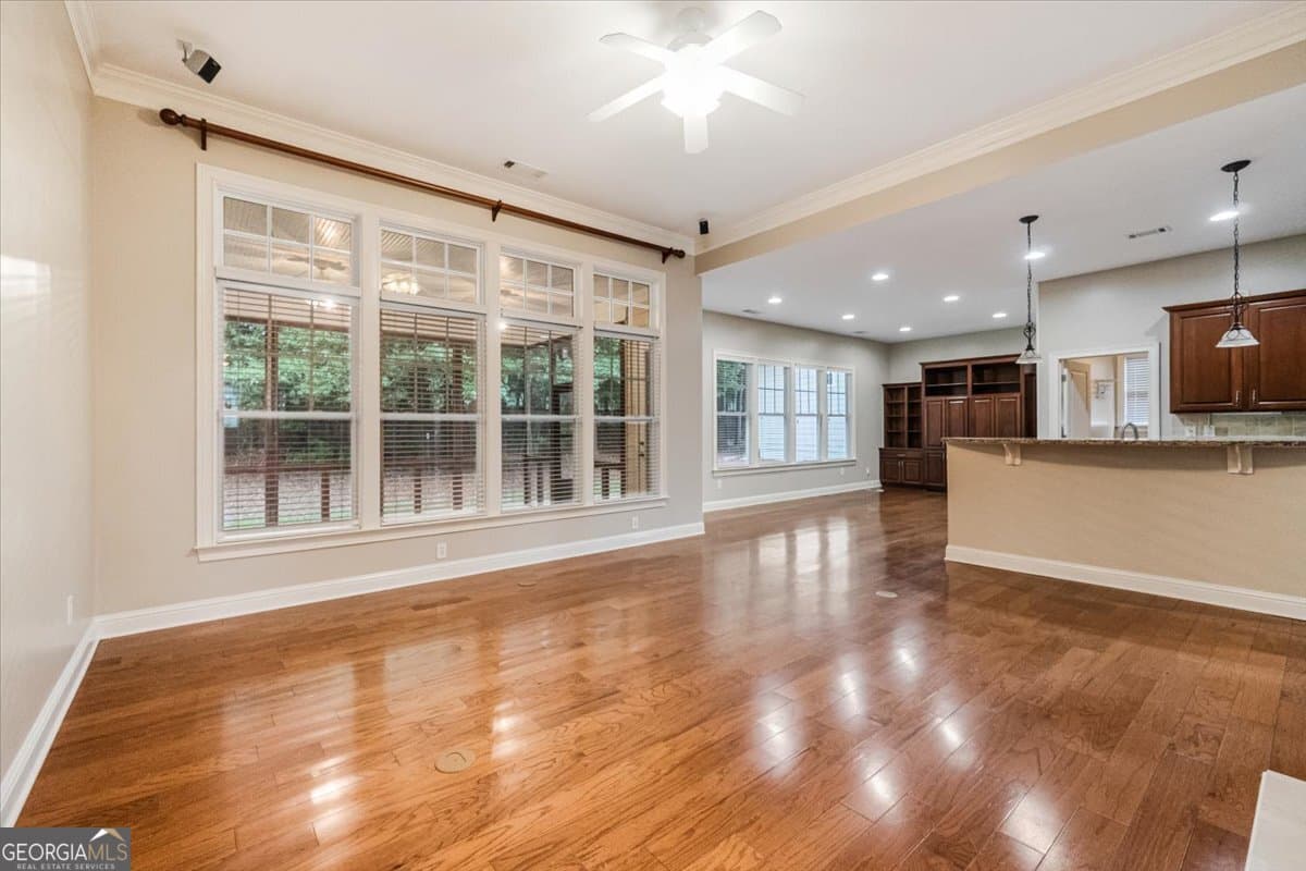 2 bedroom, 2 bathroom, 1,960 sq ft single family residence for sale at 1067 Creekwood Circle, Madison, GA 30650 — photo 9