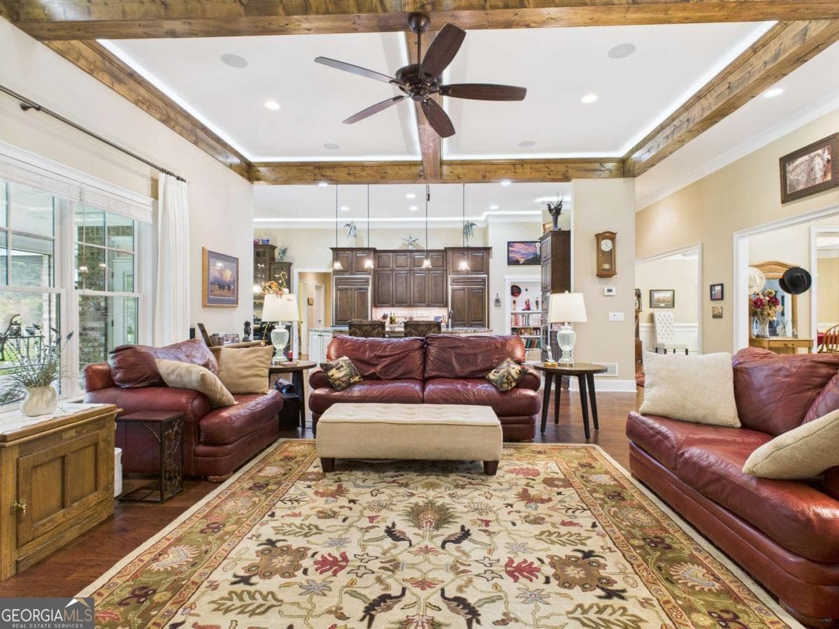 4 bedroom, 3.5 bathroom, 5,576 sq ft single family residence for sale at 1101 Apalachee Meadows Drive, Madison, GA 30650 — photo 10