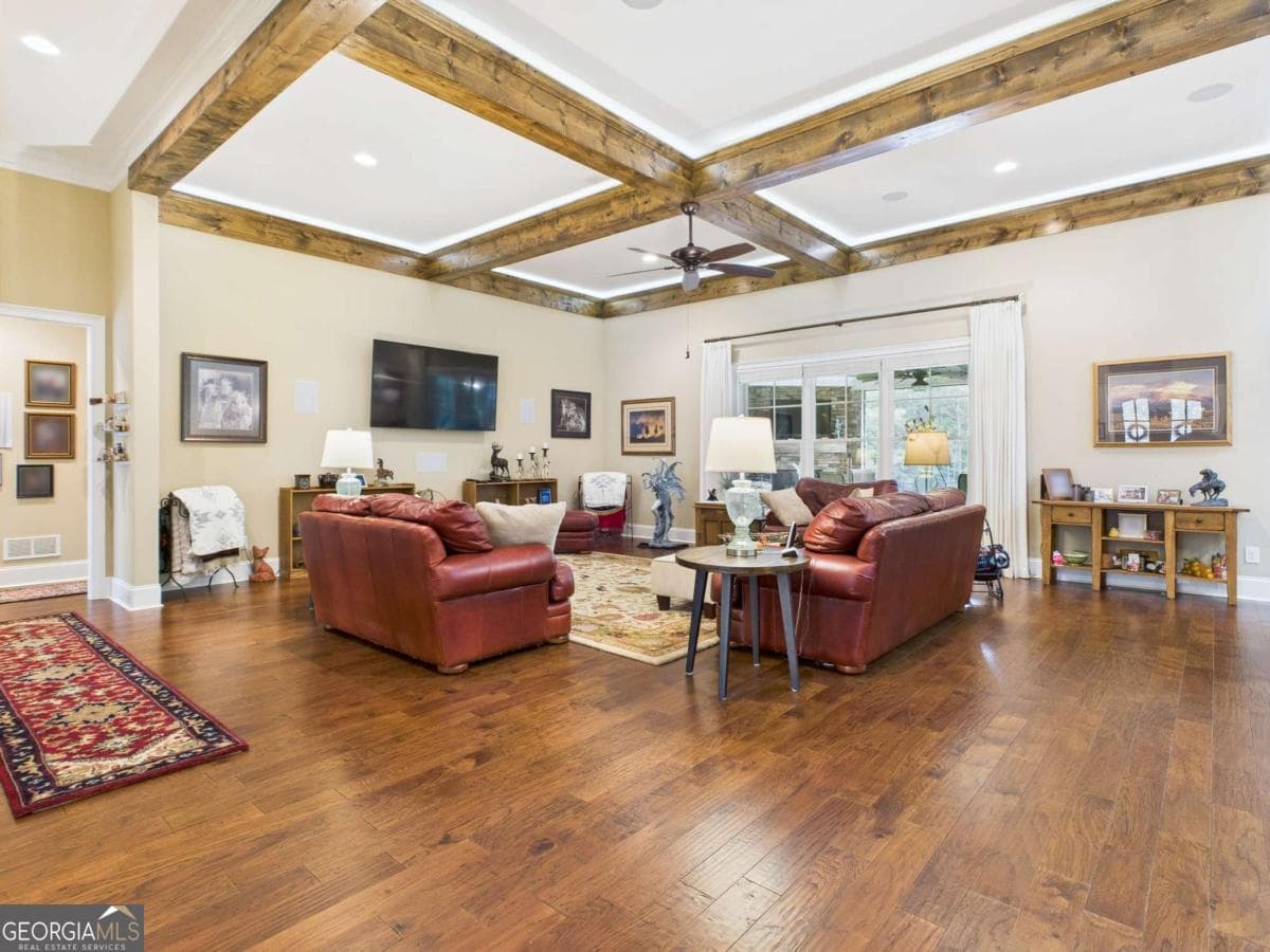 4 bedroom, 3.5 bathroom, 5,576 sq ft single family residence for sale at 1101 Apalachee Meadows Drive, Madison, GA 30650 — photo 8