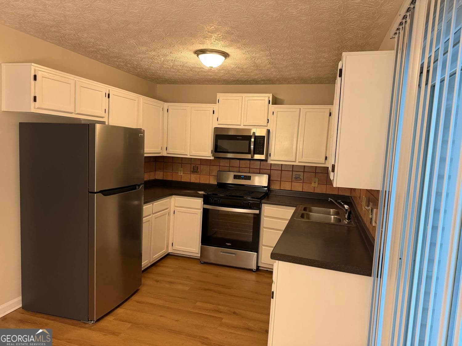 3 bedroom, 2 bathroom, 1,425 sq ft single family residence for rent at 1819 Crescent Hill Drive, Acworth, GA 30102 for $1,850 a month — photo 7