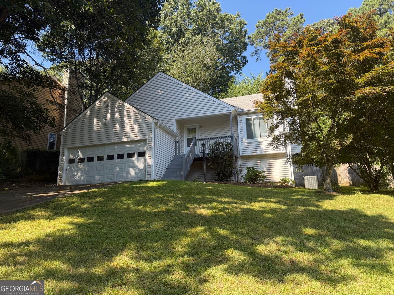 3 bedroom, 2 bathroom, 1,425 sq ft single family residence for rent at 1819 Crescent Hill Drive, Acworth, GA 30102 for $1,850 a month — photo 1 of 25