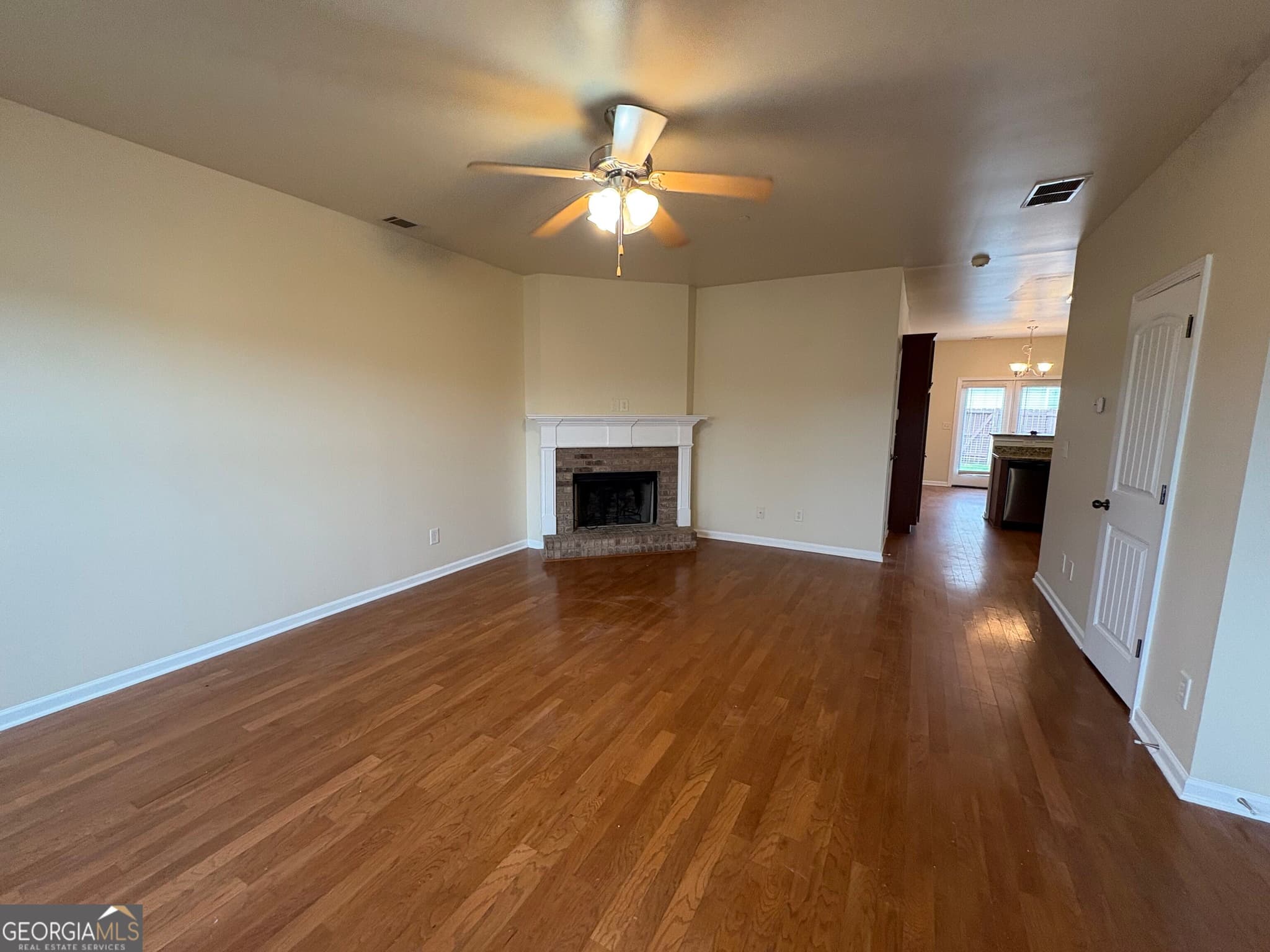3 bedroom, 2.5 bathroom, 1,672 sq ft townhouse for rent at 127 Red Maple Drive, Athens, GA 30606 for $1,950 a month — photo 8