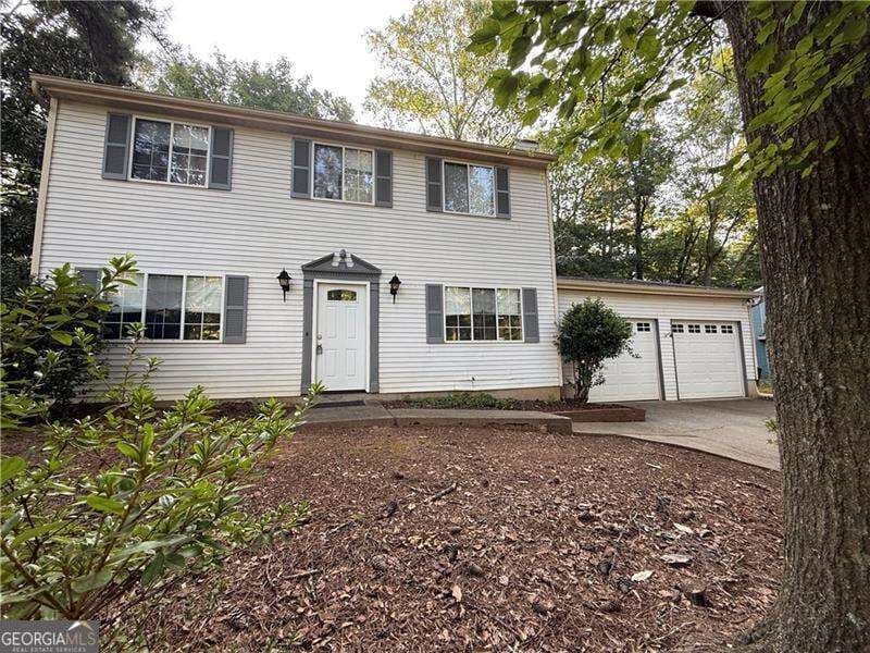 3 bedroom, 2.5 bathroom single family residence for rent at 480 Roswell Farms Road, Roswell, GA 30075 for $2,600 a month — photo 1 of 1