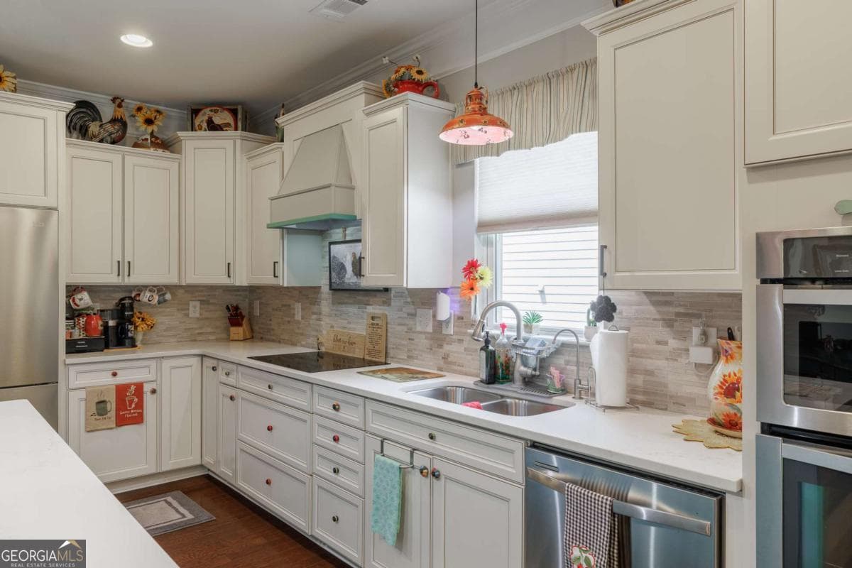 2 bedroom, 2 bathroom, 1,770 sq ft single family residence for sale at 1090 Branch Creek Way, Greensboro, GA 30642 — photo 9