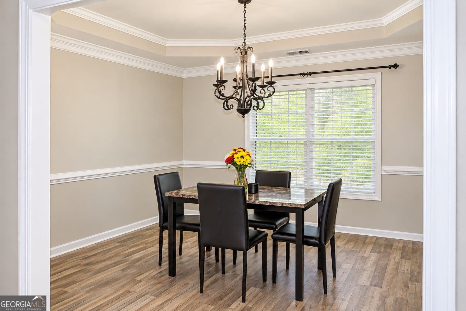 4 bedroom, 2 bathroom, 2,264 sq ft single family residence for sale at 155 Rose Walk Drive, Covington, GA 30016 — photo 6