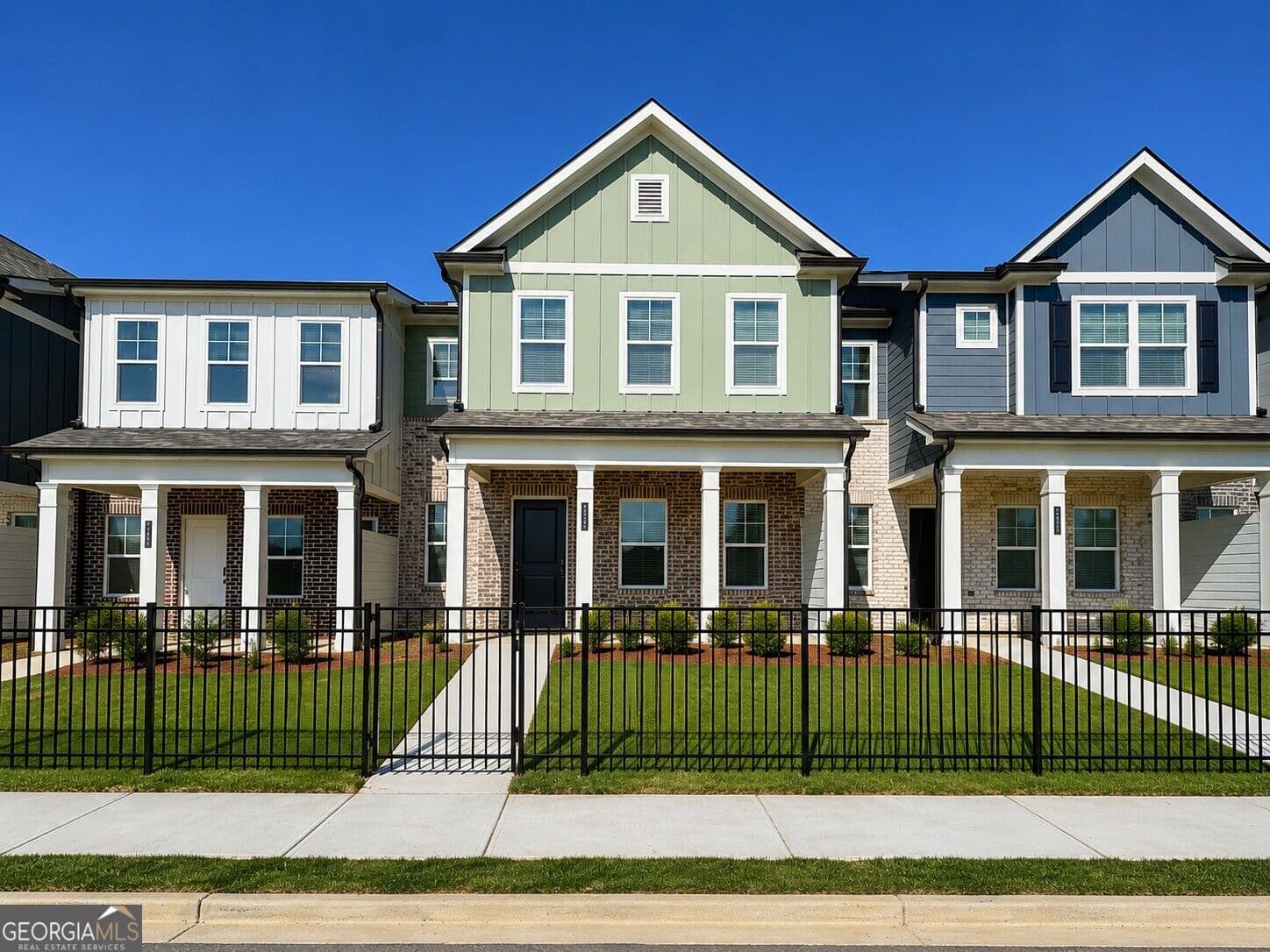 4 bedroom, 2.5 bathroom townhouse for sale at 3283 Lake Carlton Road LOT 15, Loganville, GA 30052