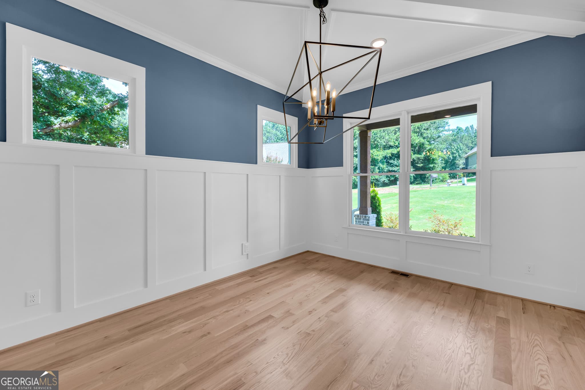 5 bedroom, 4 bathroom, 3,261 sq ft single family residence for sale at 2476 St Martin Way, Monroe, GA 30656 — photo 7