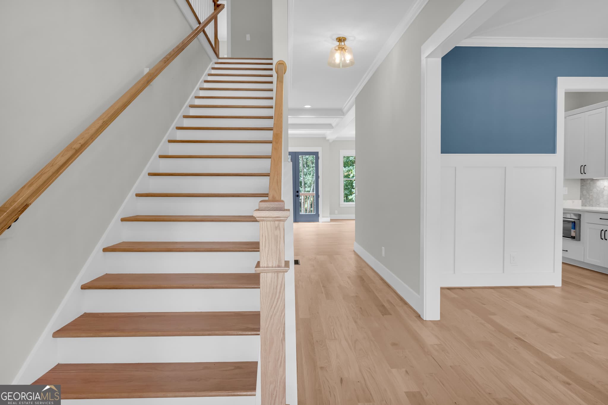 5 bedroom, 4 bathroom, 3,261 sq ft single family residence for sale at 2476 St Martin Way, Monroe, GA 30656 — photo 3