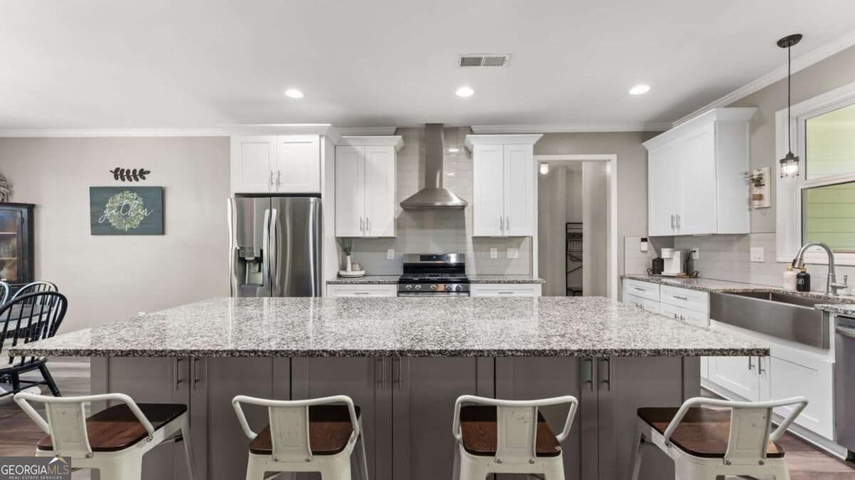 4 bedroom, 3.5 bathroom, 2,409 sq ft single family residence for sale at 7 Moss Creek Drive, Rome, GA 30161 — photo 10