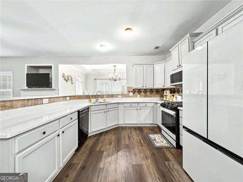 3 bedroom, 2.5 bathroom, 1,970 sq ft townhouse for sale at 1641 Austin Meadows Drive, Decatur, GA 30032 — photo 8
