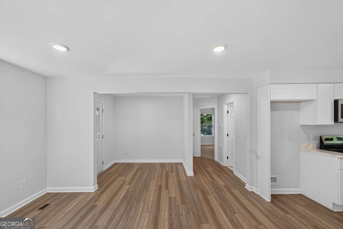 3 bedroom, 2 bathroom, 1,632 sq ft single family residence for sale at 298 Hulseytown Road, Dallas, GA 30157 — photo 9