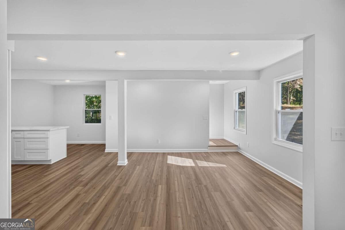 3 bedroom, 2 bathroom, 1,632 sq ft single family residence for sale at 298 Hulseytown Road, Dallas, GA 30157 — photo 8