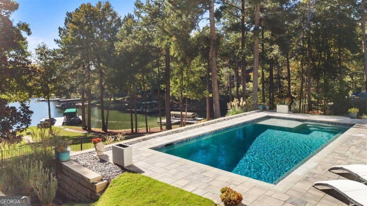 5 bedroom, 4.5 bathroom, 6,064 sq ft single family residence for sale at 1250 Westchester Drive, Greensboro, GA 30642 — photo 5