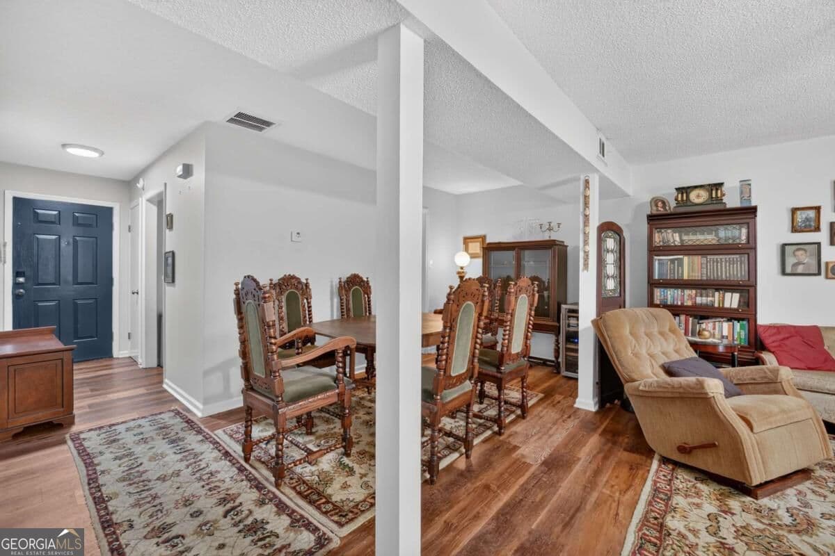 2 bedroom, 2.5 bathroom, 1,320 sq ft condominium for sale at 2401 Bonaventure Road 10, Savannah, GA 31404 — photo 9