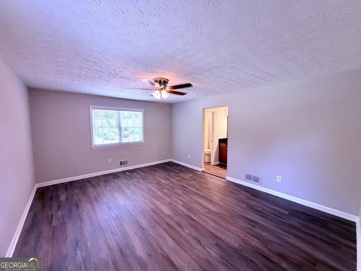 2 bedroom, 2 bathroom, 1,095 sq ft townhouse for rent at 5669 Waterford Court, Morrow, GA 30260 for $1,625 a month — photo 8