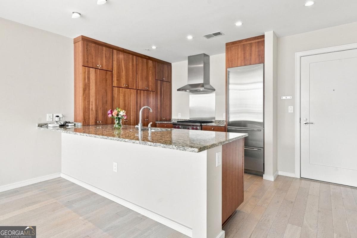 1 bedroom, 1 bathroom, 930 sq ft condominium for sale at 3325 Piedmont Road 1910, Atlanta, GA 30305 — photo 5