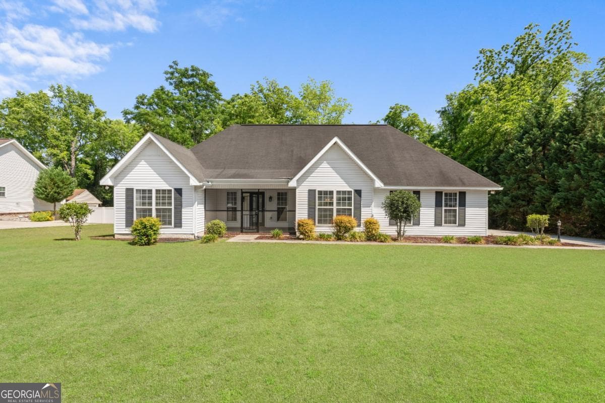 3 bedroom, 2 bathroom, 1,540 sq ft single family residence sold at 4018 Carolina Trail, Statesboro, GA 30458