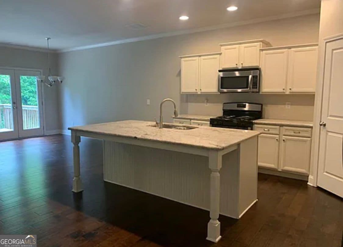 3 bedroom, 2.5 bathroom, 1,818 sq ft townhouse for rent at 459 Braemore Mill Drive, Lawrenceville, GA 30044 for $2,200 a month — photo 2