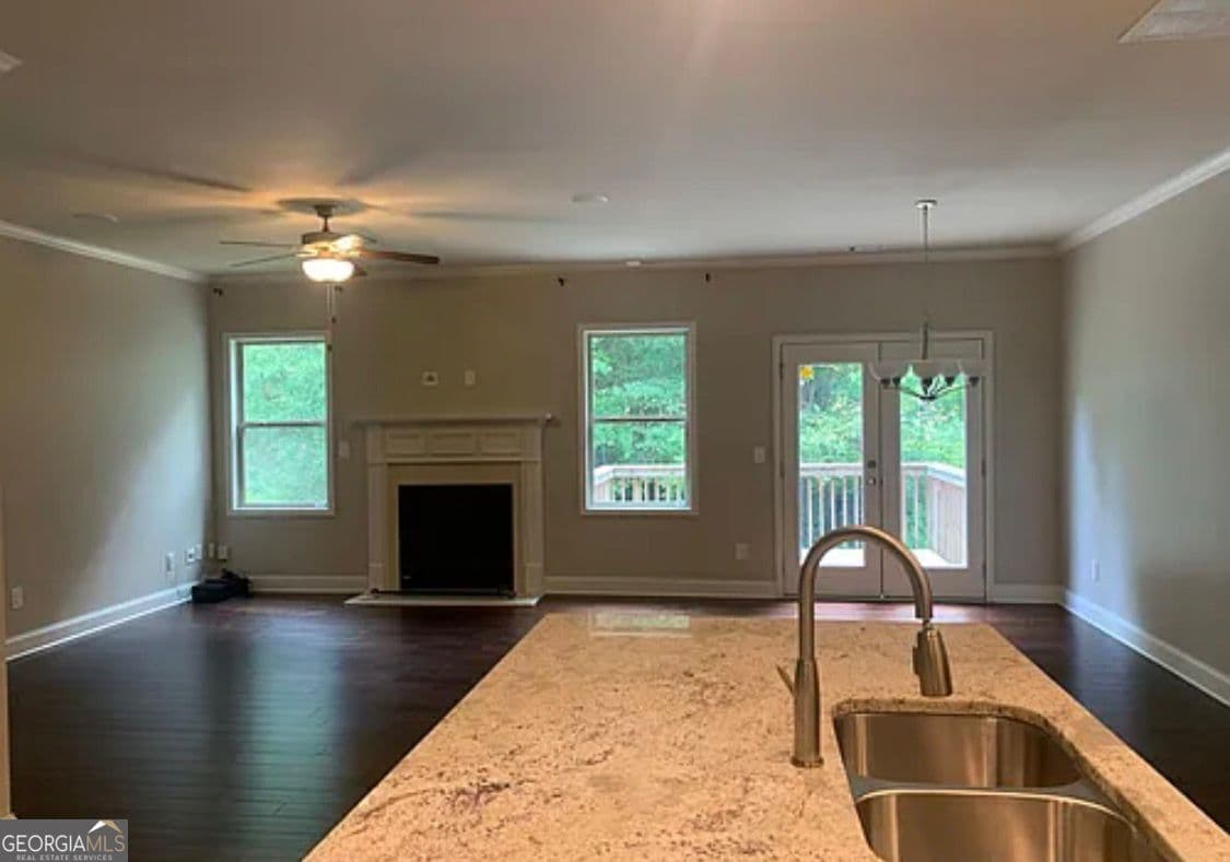 3 bedroom, 2.5 bathroom, 1,818 sq ft townhouse for rent at 459 Braemore Mill Drive, Lawrenceville, GA 30044 for $2,200 a month — photo 4