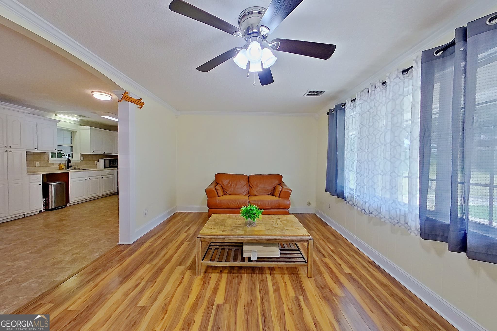 3 bedroom, 2.5 bathroom, 1,871 sq ft single family residence for sale at 2165 Satilla Church Road, Baxley, GA 31513 — photo 4