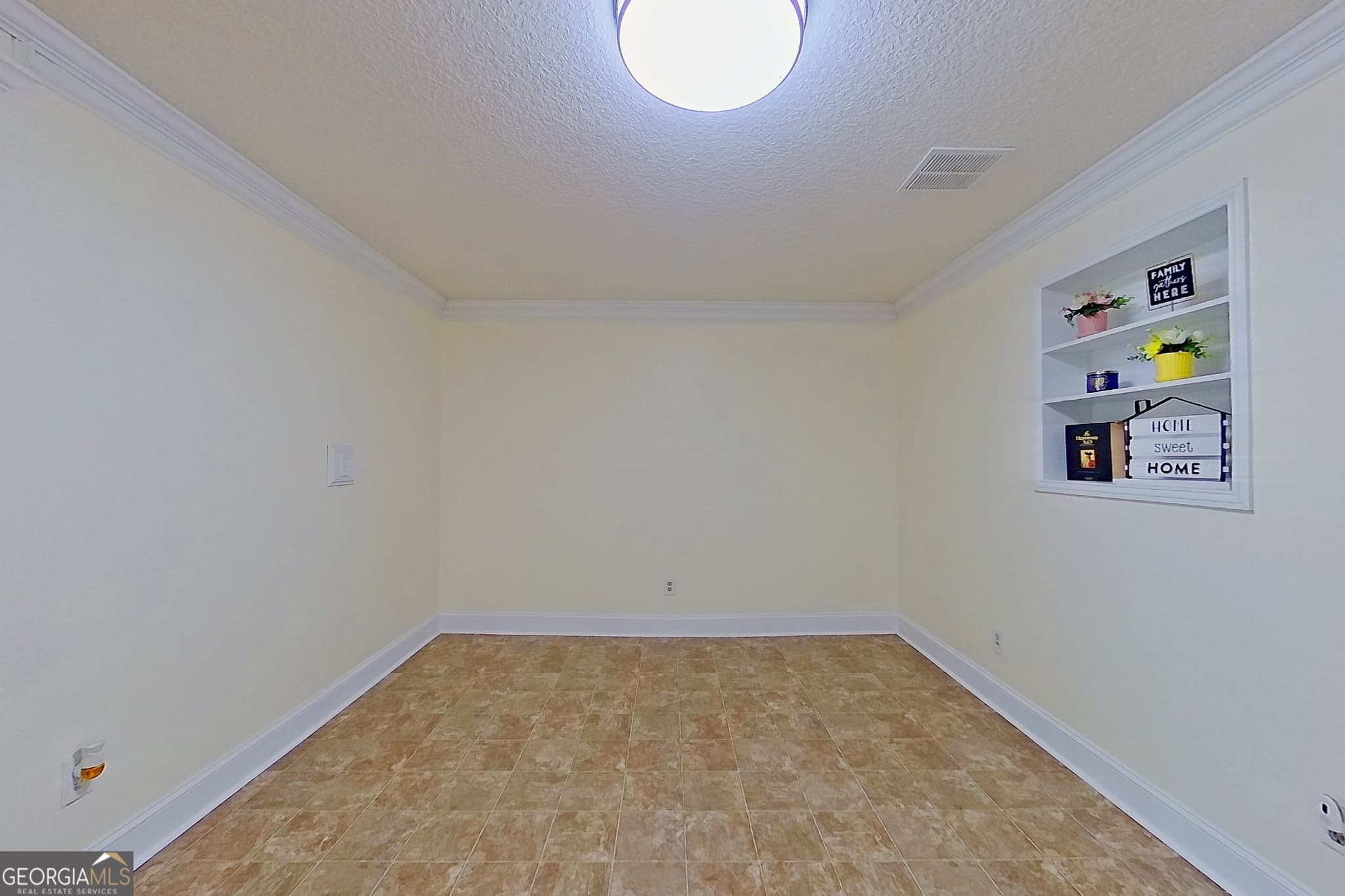 3 bedroom, 2.5 bathroom, 1,871 sq ft single family residence for sale at 2165 Satilla Church Road, Baxley, GA 31513 — photo 8